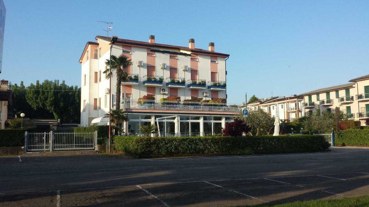 Hotel Cristallo Peschiera del Garda Ngoại thất bức ảnh