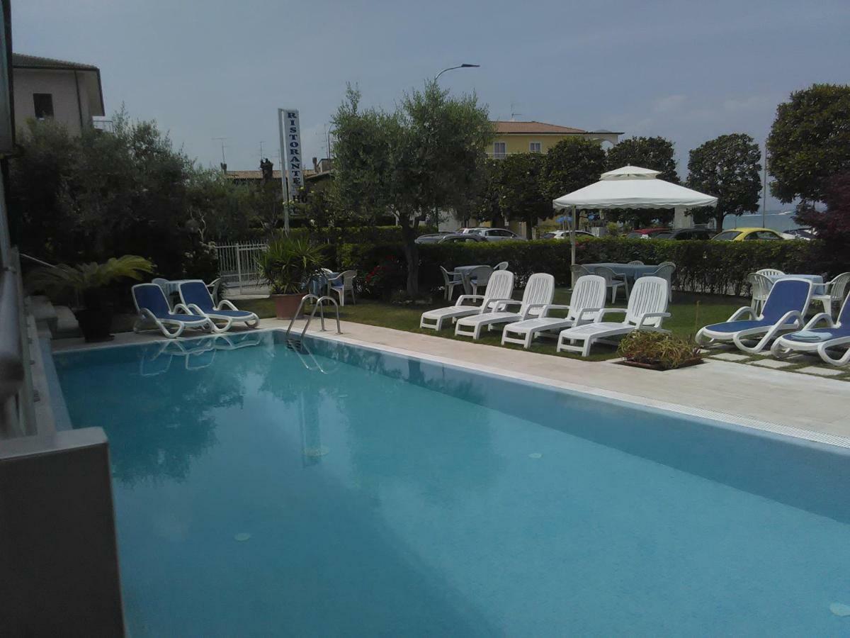 Hotel Cristallo Peschiera del Garda Ngoại thất bức ảnh