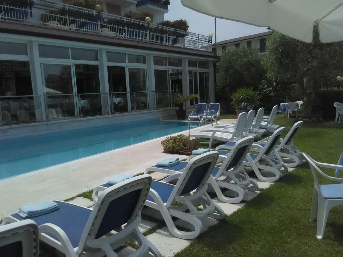 Hotel Cristallo Peschiera del Garda Ngoại thất bức ảnh