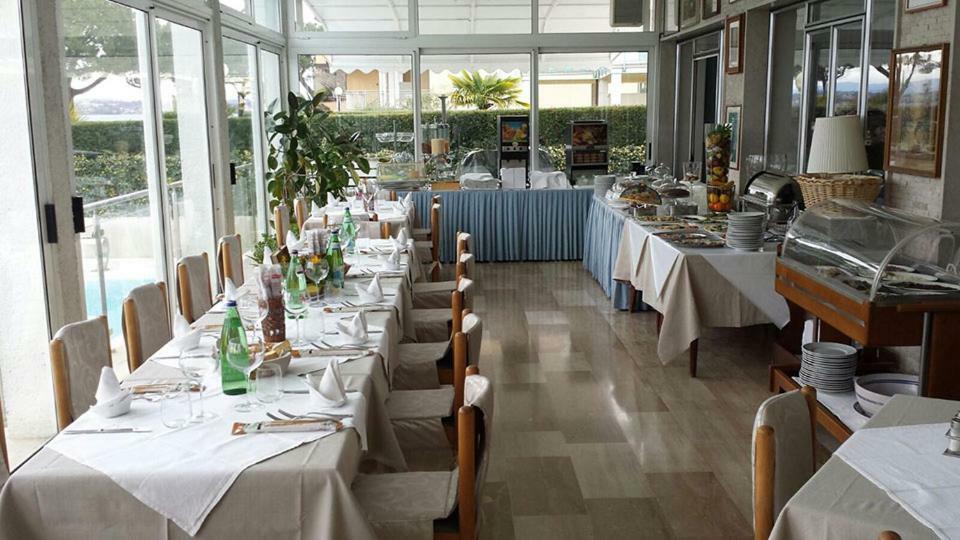 Hotel Cristallo Peschiera del Garda Ngoại thất bức ảnh